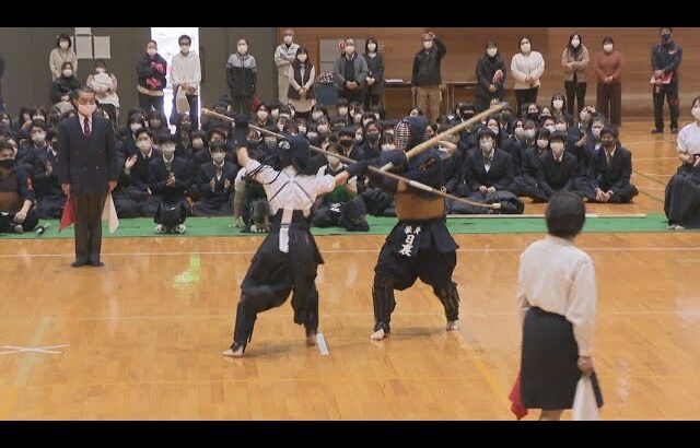 「男子剣道部VS女子なぎなた部」異種武道大会　接戦を制したのは…　香川・琴平高校