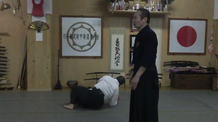 古武道　大東流合気柔術武門会　一つの基本技から多様に変化する。