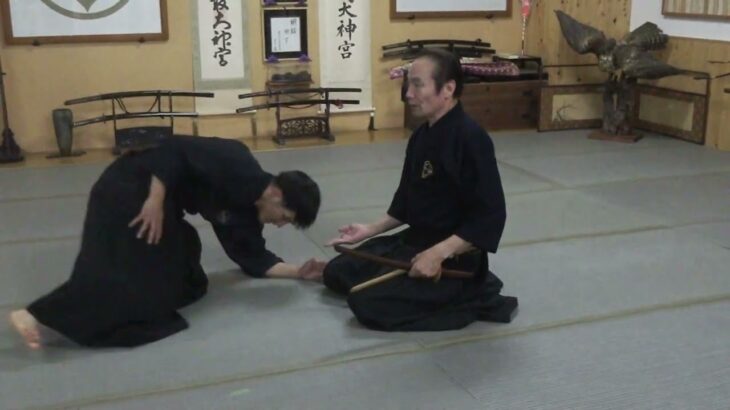 古武道　大東流合気柔術武門会　手刀は剣術の理合い　其の壱　其の弐へと続きます。