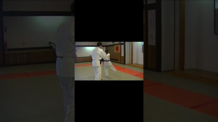 合気道 後両手取りの練り合い AIKIDO 021014 #shorts