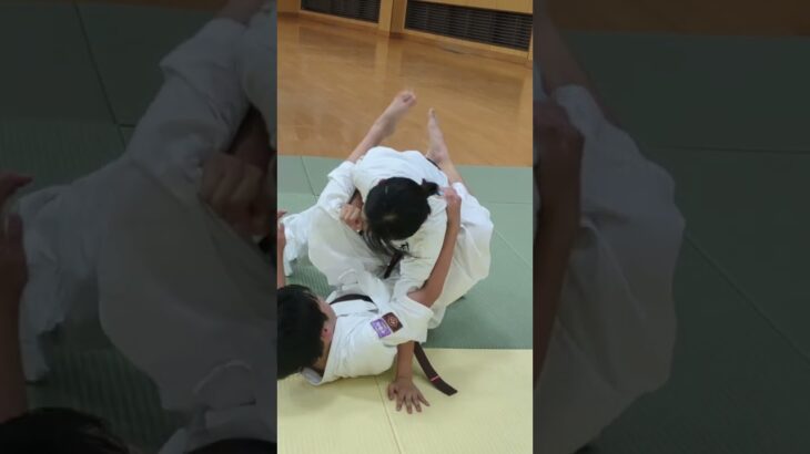 女子が強い柔術スパーリング #武道塾 #柔術 #空手 #martialarts #空手女子 #総合格闘技