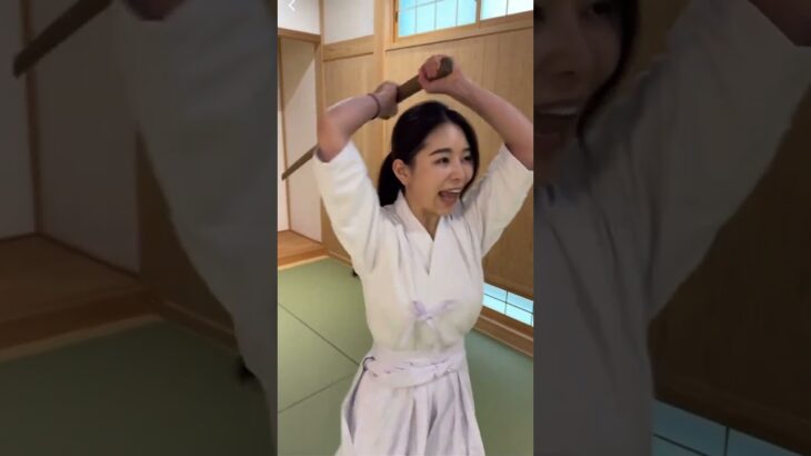 りっちゃん🥋古武道　Xは左下のアイコン画面をタップしてリンクから飛べるよー！インスタ、TikTokもやってます！　#古武道 #武道 #武道家