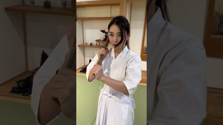 りっちゃん🥋古武道　Xは左下のアイコン画面をタップしてリンクから飛べるよー！インスタ、TikTokもやってます！　#古武道 #武道 #武道家