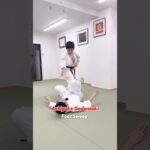 足掛け下段突き – 足払い / Foot Sweep #大谷道場 #空手 #fullcontactkarate #kyokushin #karate #martialarts #shorts